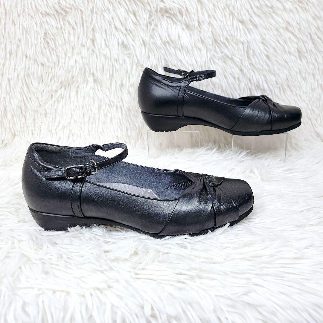 美品✨アシックス ペダラ パンプス レザー ストラップ コンフォート リボン