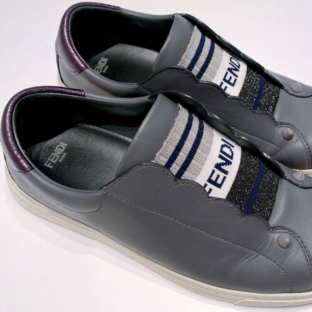 フェンディ FENDI グレー スリッポンスニーカー