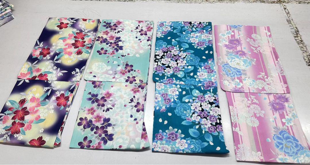 多色花柄