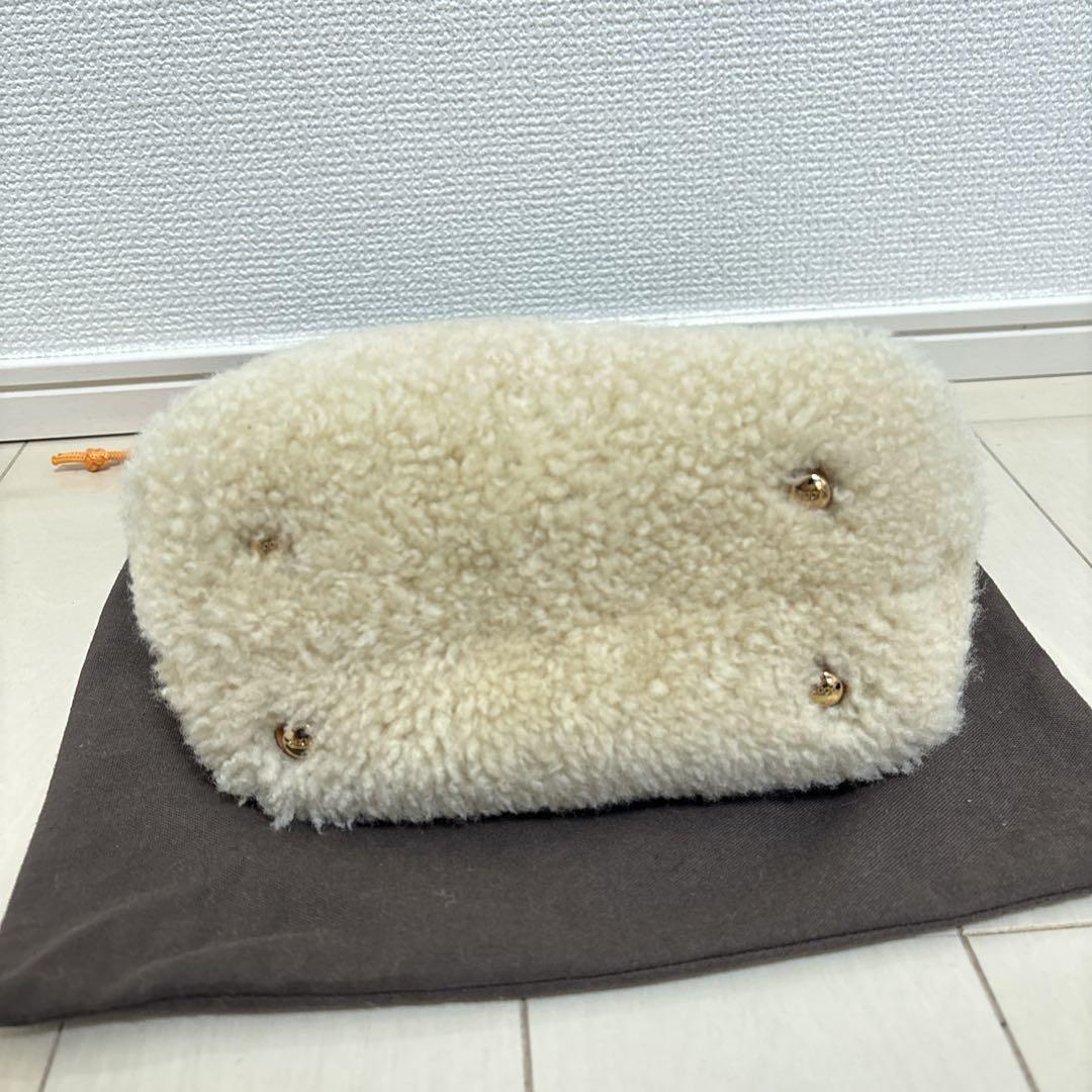 ファー ムートン