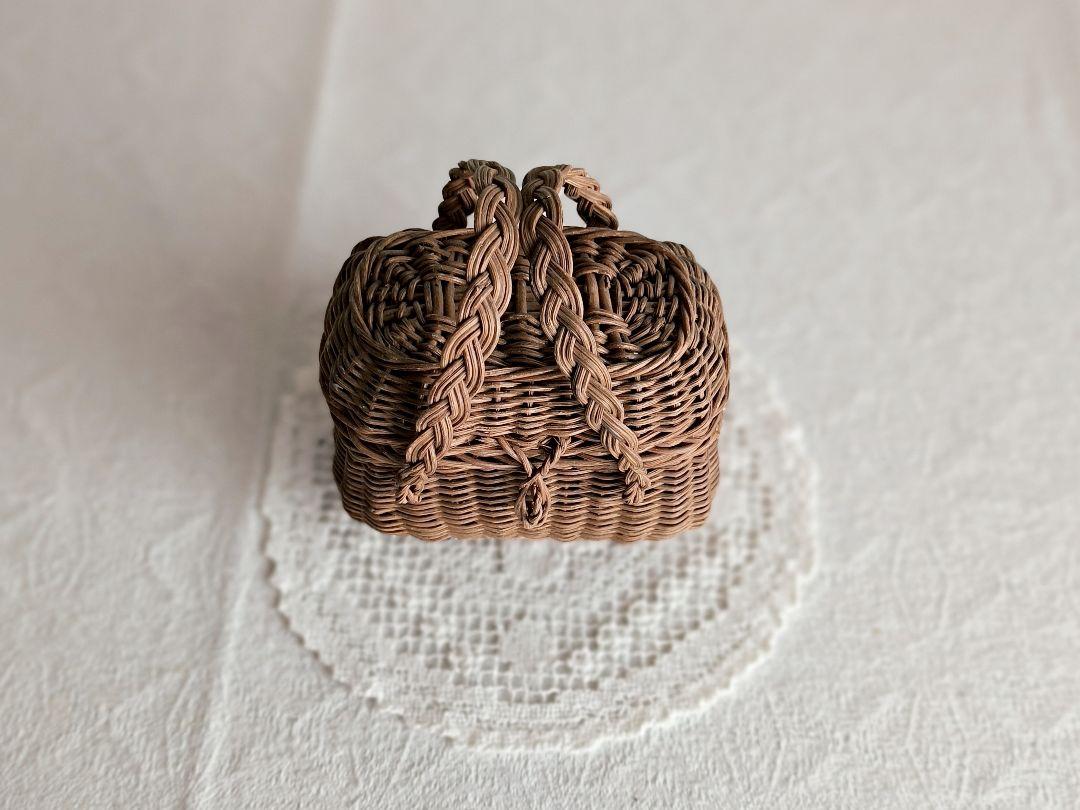 * antique doll panier ❀ * 小さなバスケット カゴ