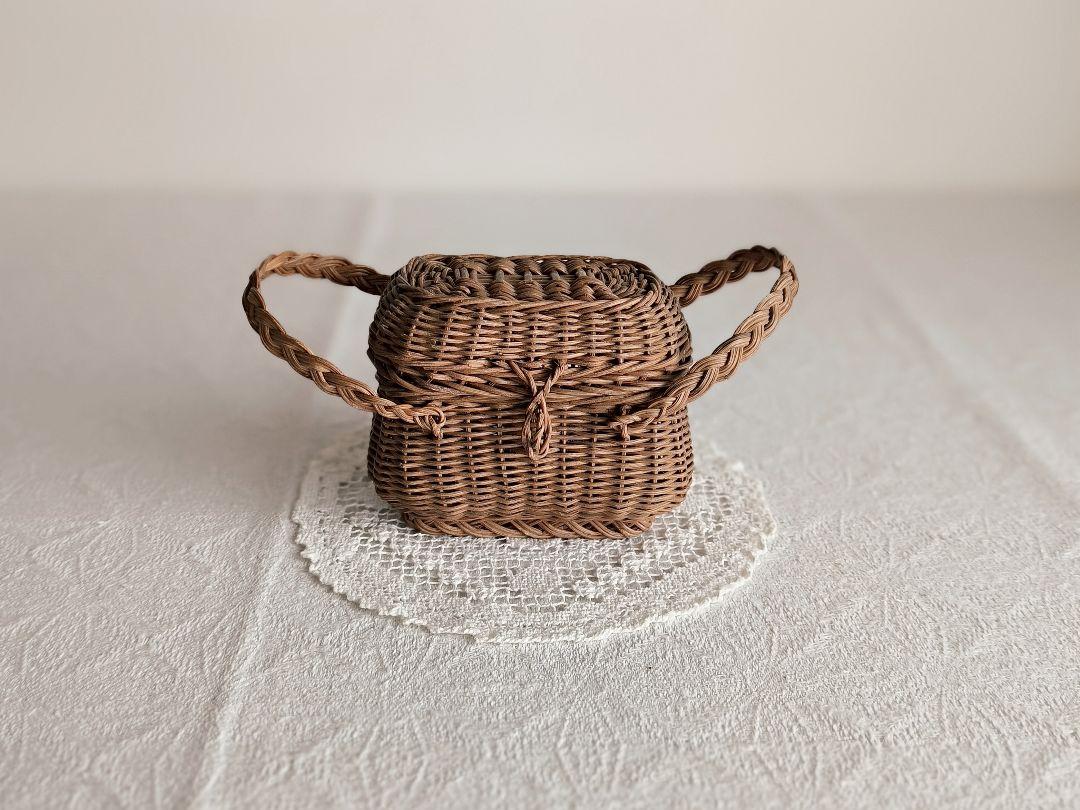 * antique doll panier ❀ * 小さなバスケット カゴ