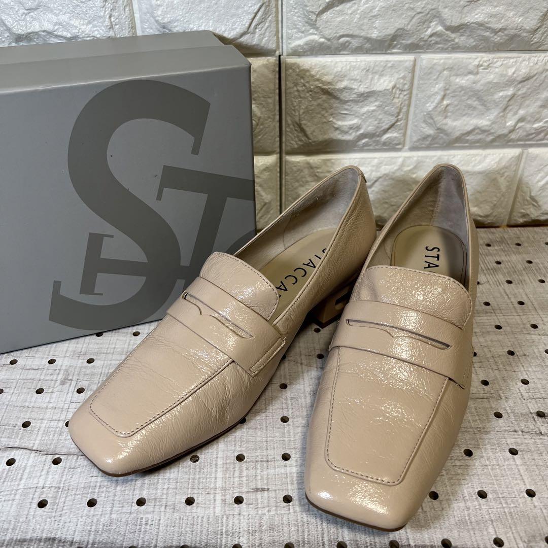 【極美品】 STACCATO x JEREMY SCOTT シルバー ローファー STACCATO ローファー パールベルトグロスローファー レディース