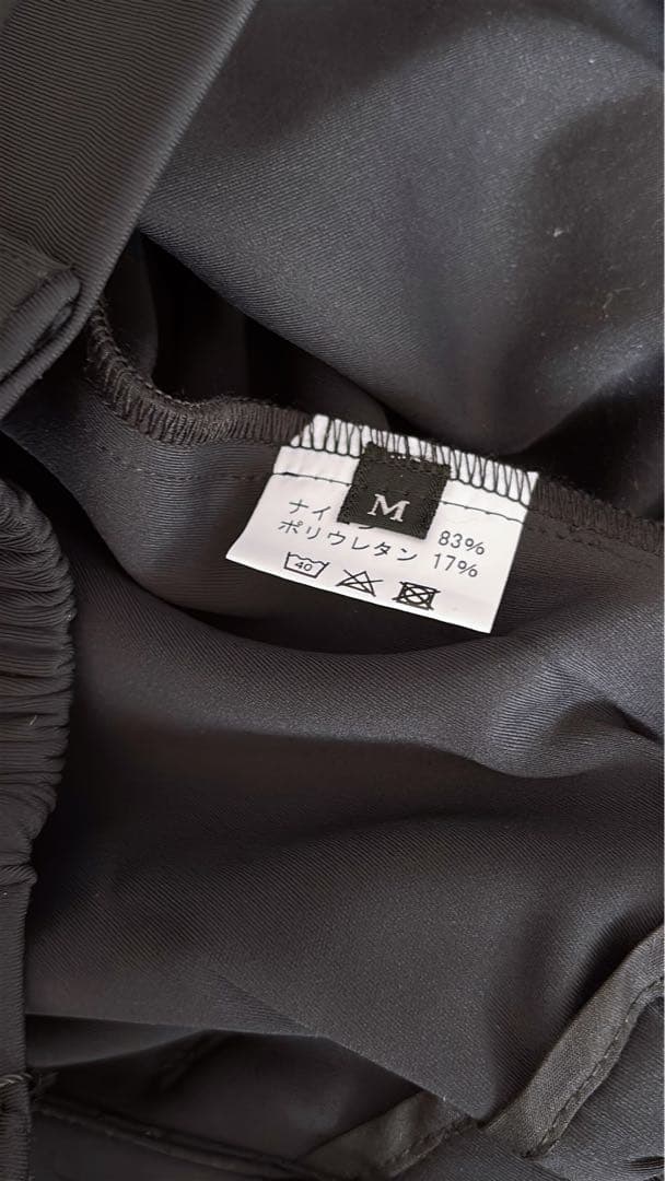 SERENITA ブラックパンツ