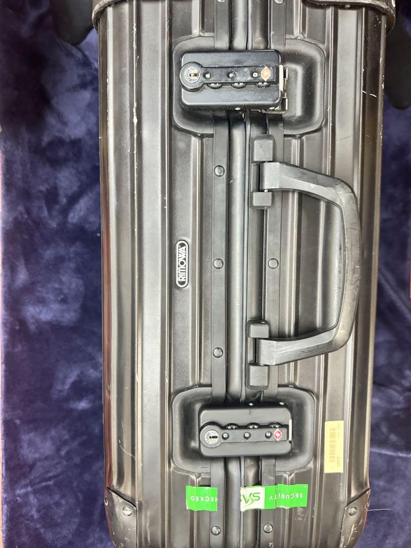 最終価格 日本未発売RIMOWA ✖️モンクレール黒 キャリーケース 4輪