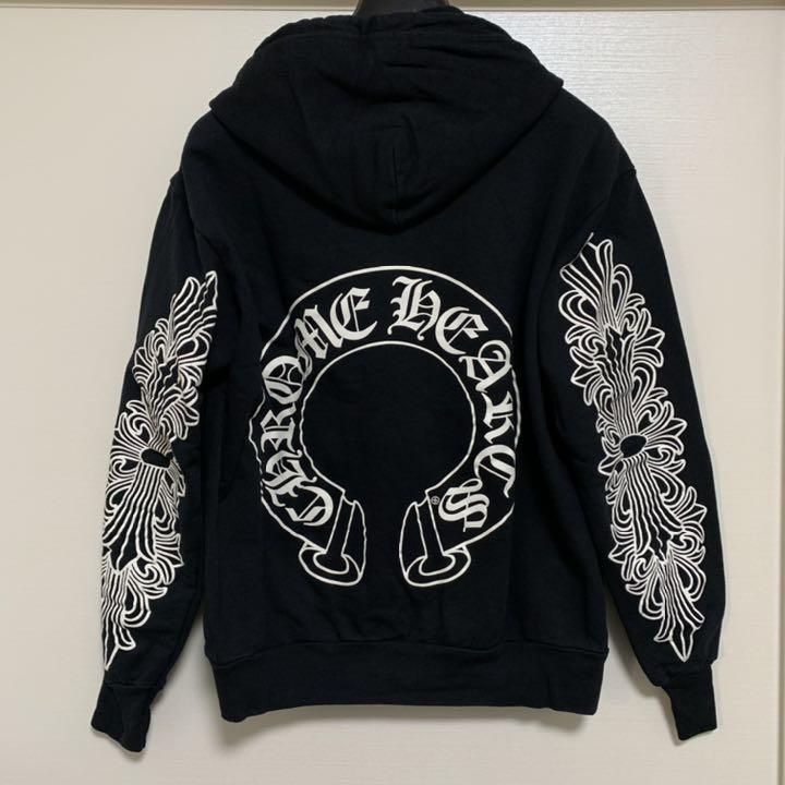 CHROME HEARTS ホースシューバックプリント ダガージップ フーディー