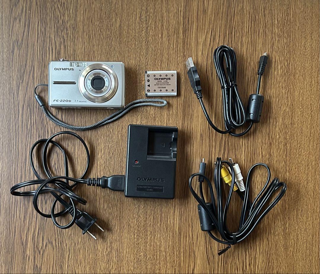 【動作確認済】OLYMPUS デジタルカメラ FE-220D