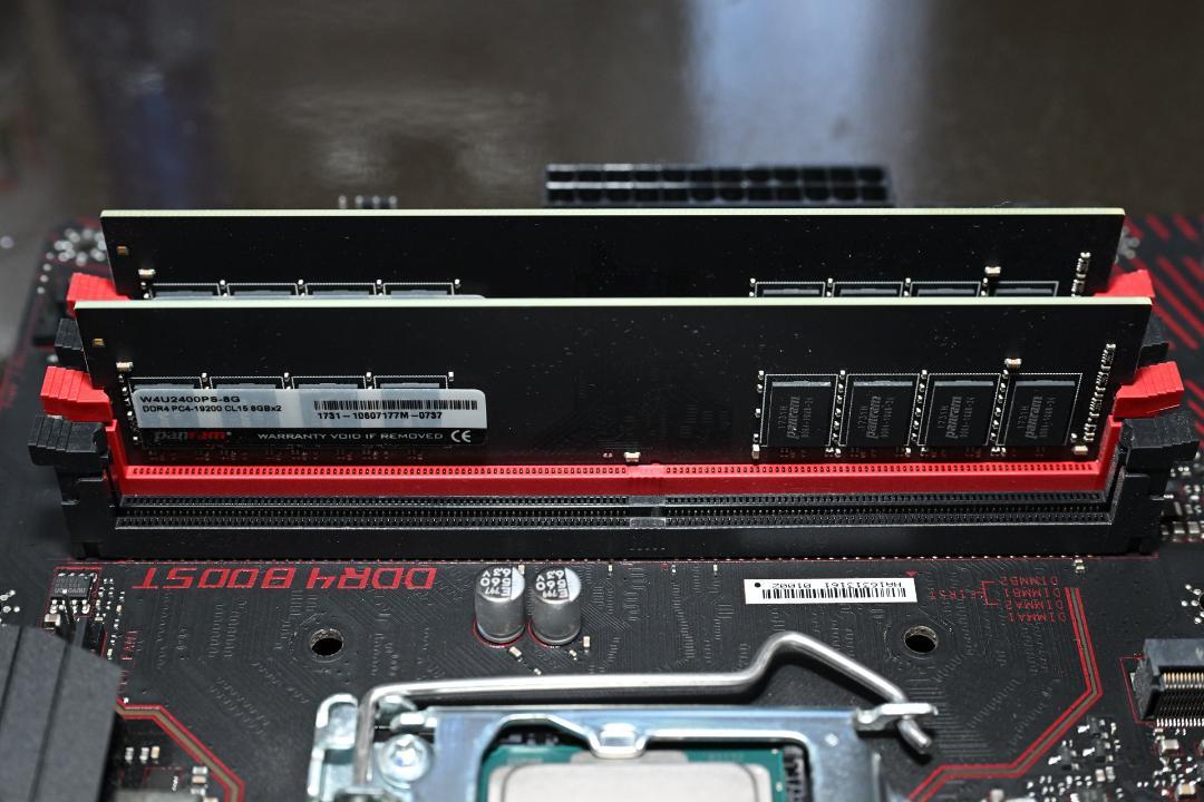 Intel i7 8700K +マザーボード+メモリのセット