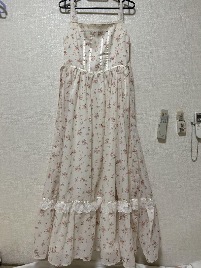 タグ付き トリートユアセルフFloral vintage like dress treat ürself floral vintage like dress - メルカリ