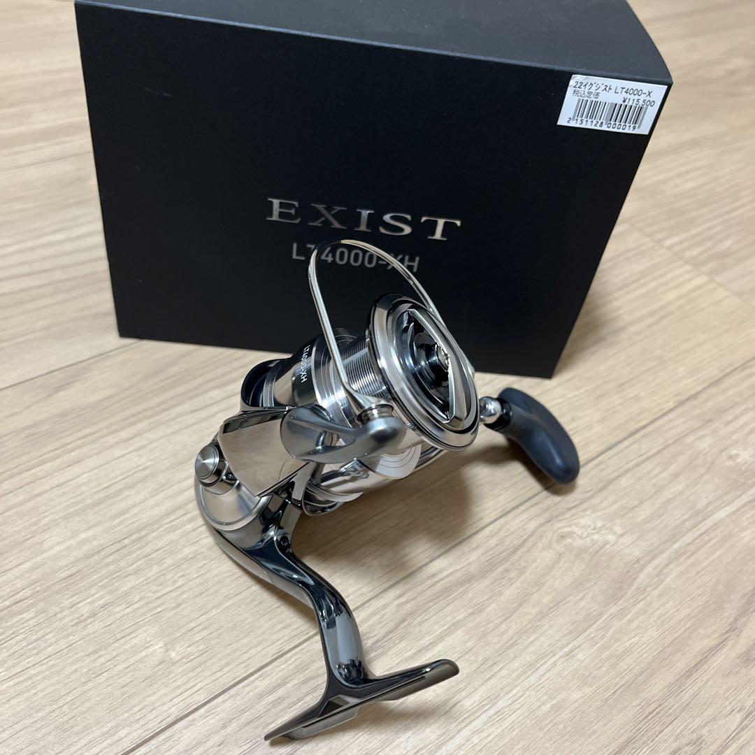 ほぼ未使用品ダイワ 22イグジスト LT4000-XH