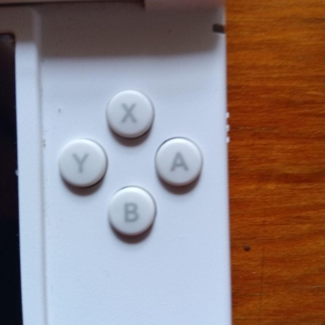 3DSLL本体　目だった傷なし