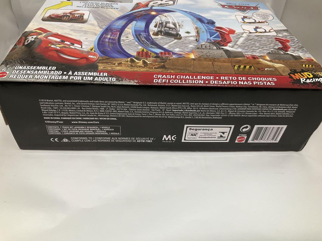 Disney Pixar Cars カーズ　クラッシュチャレンジプレイセット