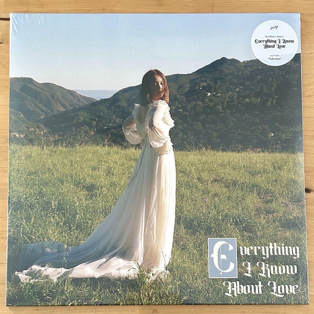 セット Laufey Bewitched / Everything I Know