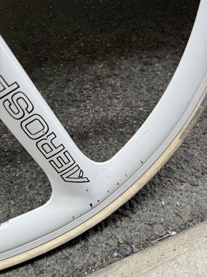 中古　AEROSPOKE 5本スポークホイール　フロント　 ホワイト　700c