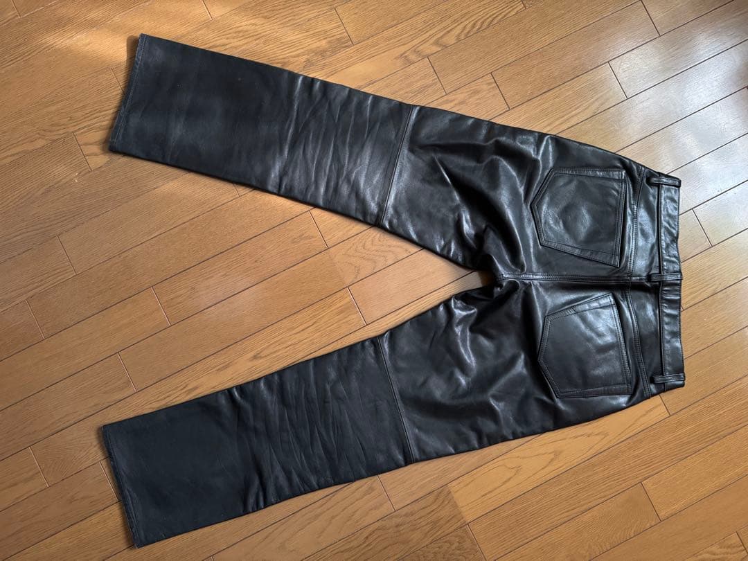 GAP レザーパンツ Straight Fit 山田レン GAP レザーパンツ Straight Fit 山田レン