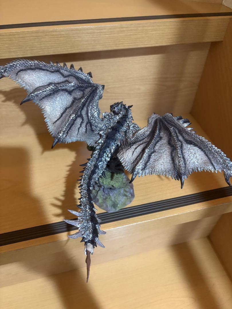クリエイターズモデル モンスターハンター モンハン 銀火竜リオレウス 希少種