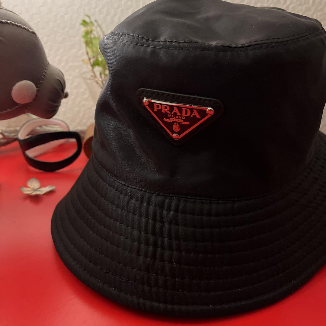 再入荷】 PRADA バケットハット 帽子 - ハット - alrc.asia 再入荷】 PRADA バケットハット 帽子 - ハット - alrc.asia
