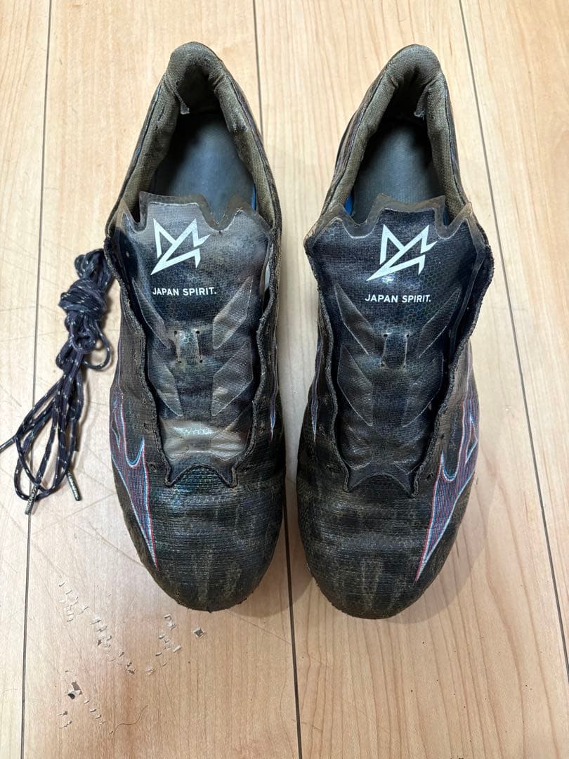 ミズノアルファー サッカーシューズ ブラック29cm MIZUNO