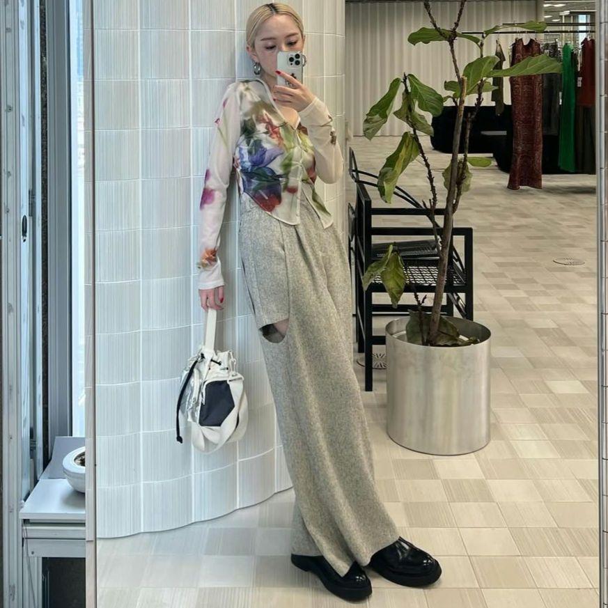 美品✨AMERI 2WAY SMOKE FLOWER SHEER TOP 2WAY SMOKE FLOWER SHEER TOP(S IVORY): AMERI: WOMENS