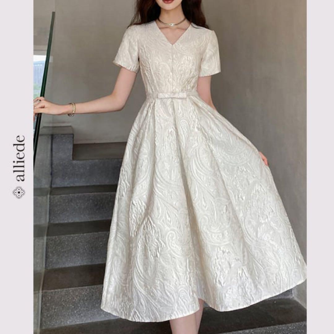 成人式 同窓会 ドレス alliede Vネックジャガードワンピース