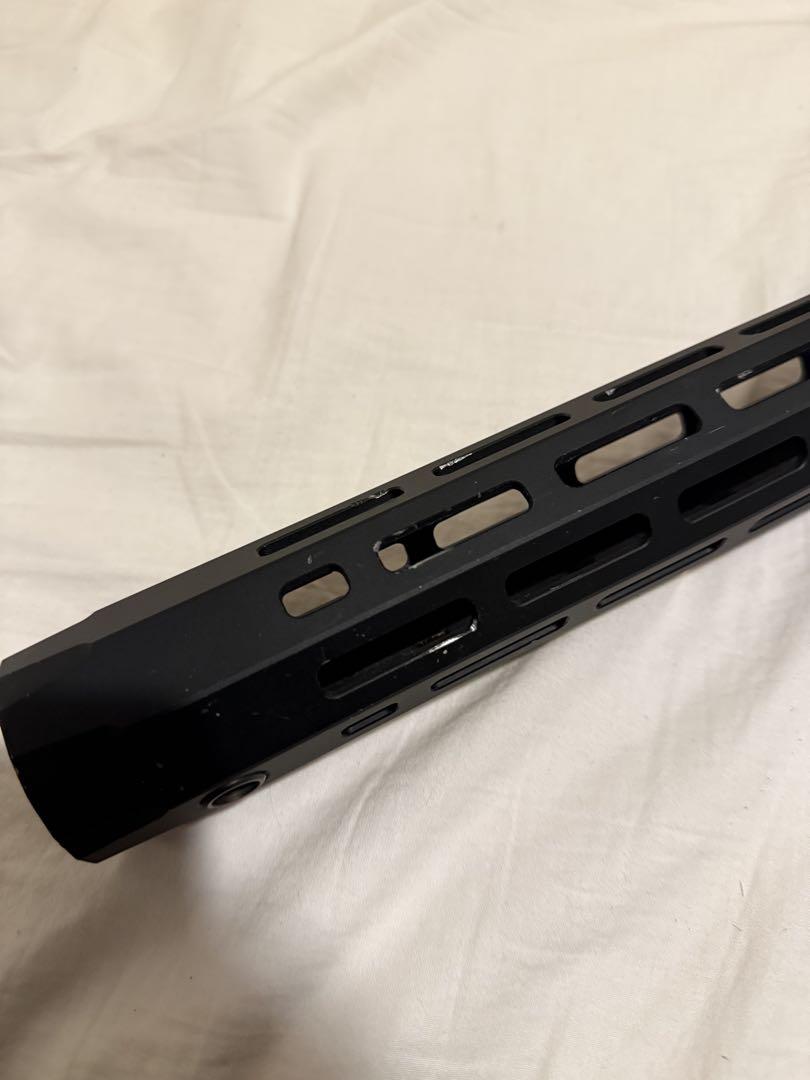 ハンドガード　KAC Knight's Armament URX4 エアガン