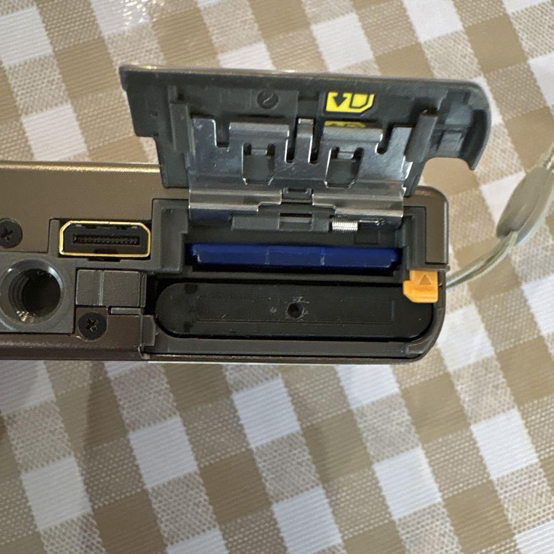 【動作済完備品】Nikon ニコン COOLPIX S700 レトロコンデジ