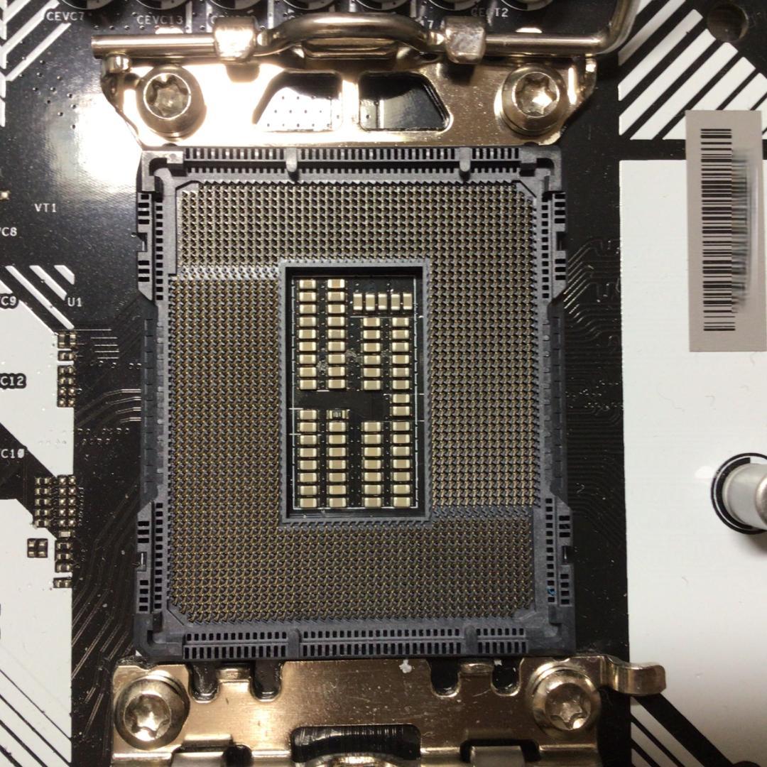 ASRock Z790 PRO RS　DDR5対応マザーボード