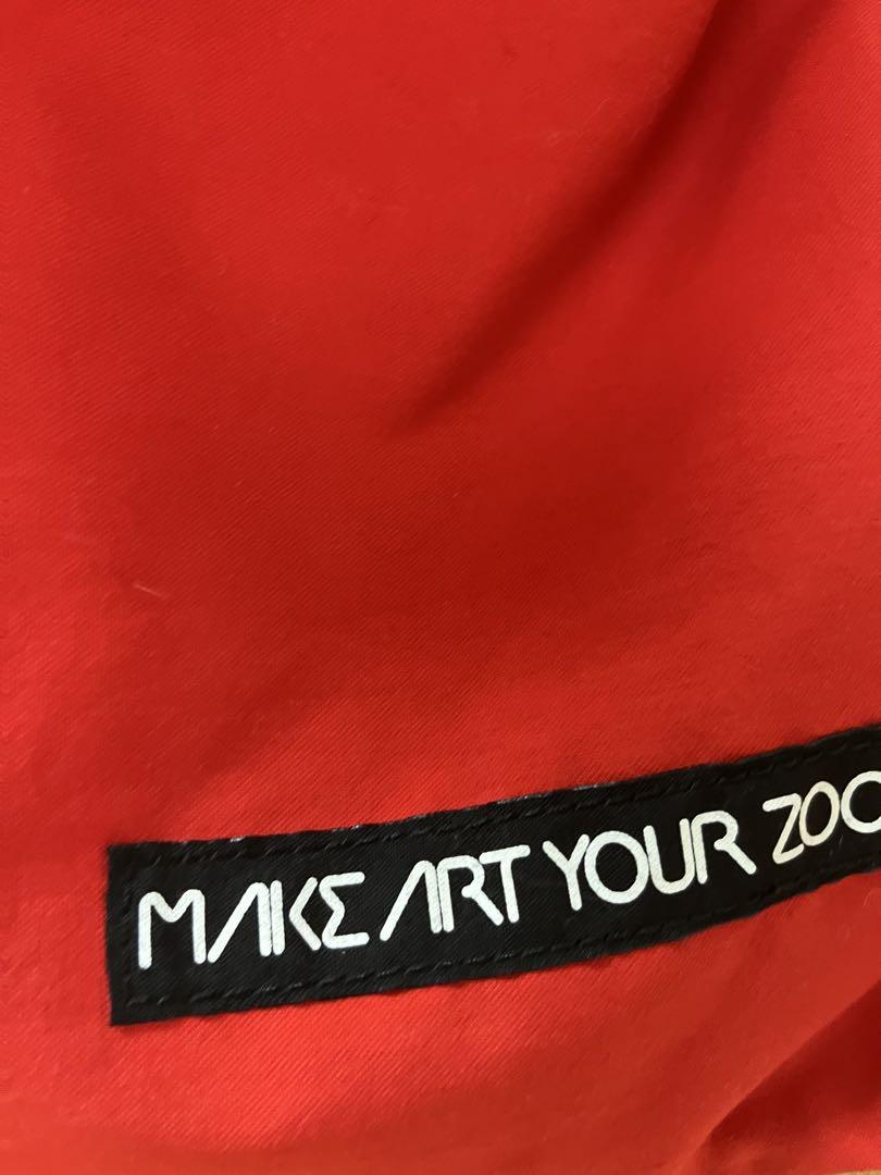 MAKE ART YOUR ZOO レッド ショルダーバッグ