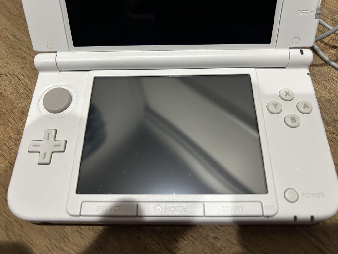 本体白