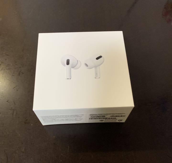 Apple AirPods Pro MLWK3J/A MagSafe充電ケース付き 【送料無料