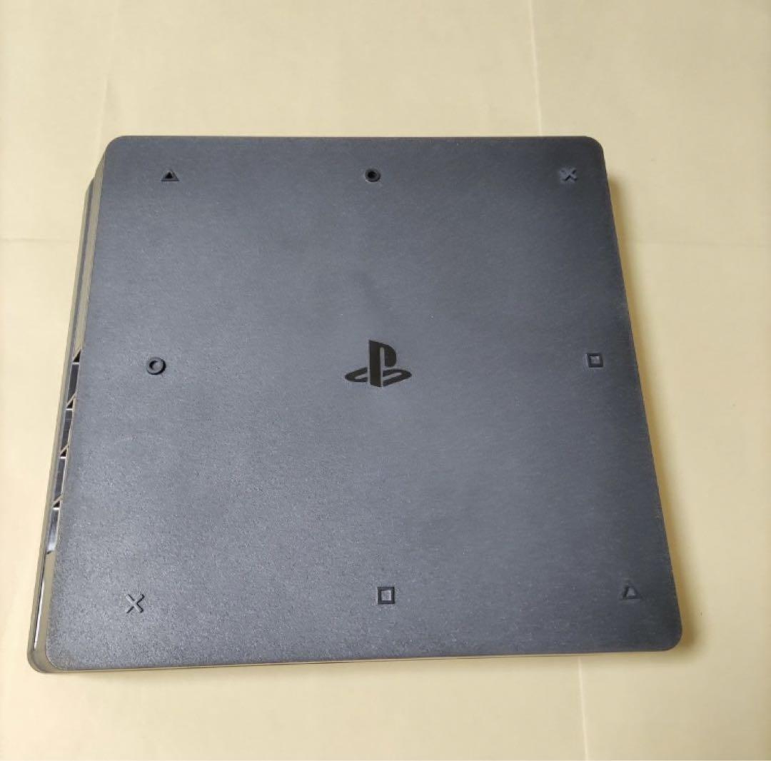 PlayStation®4 ジェット・ブラック 500GB CUH-2100A…新 デザイン