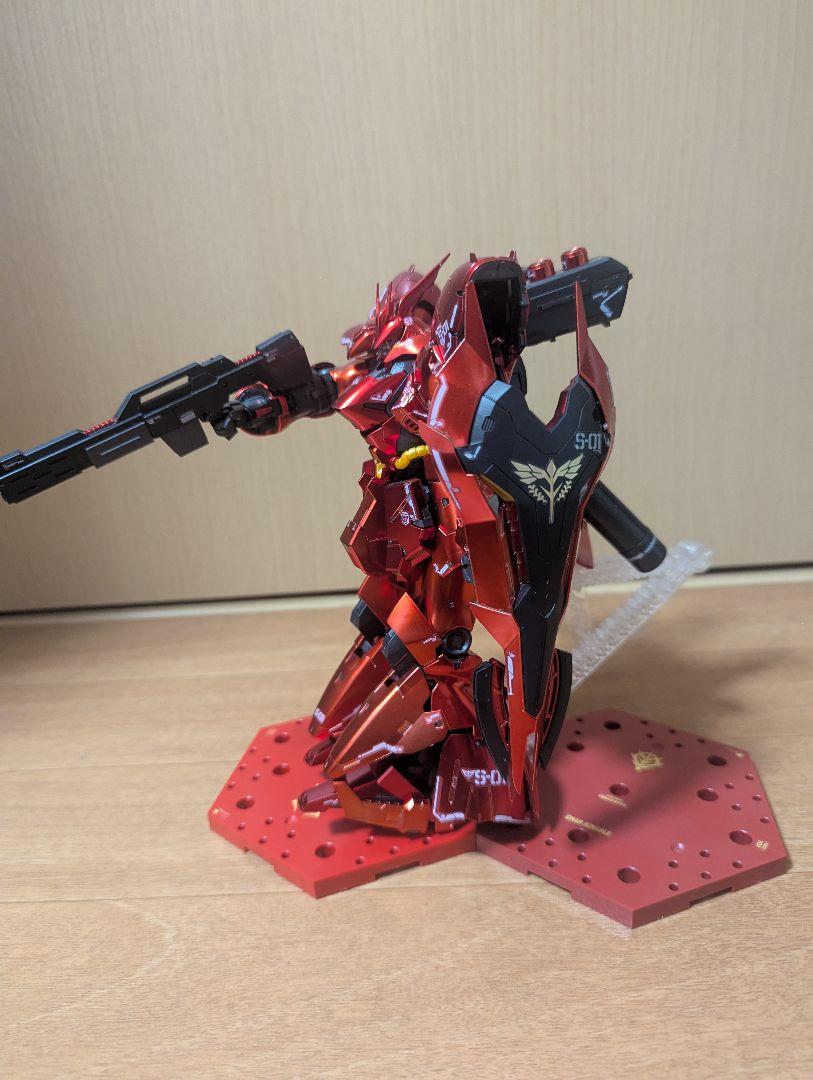 RG サザビー(スペシャルコーティング)＆μガンダム(チタニウム