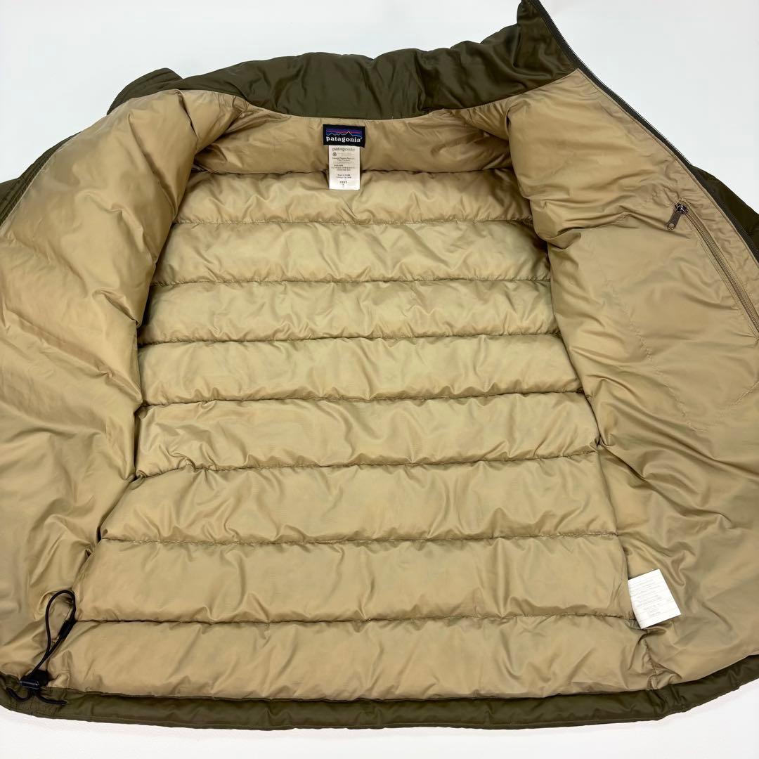 希少色✨patagonia ダウンセーター ダウンジャケット カーキ 希少色✨patagonia ダウンセーター ダウンジャケット カーキ