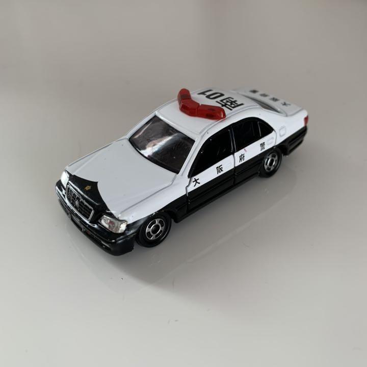 メルカリ トミカ Toyota トヨタ クラウン パトカー 大阪府警 南01 ミニカー 699 中古や未使用のフリマ メルカリ トミカ Toyota トヨタ クラウン パトカー 大阪府警 南01 ミニカー 699 中古や未使用のフリマ