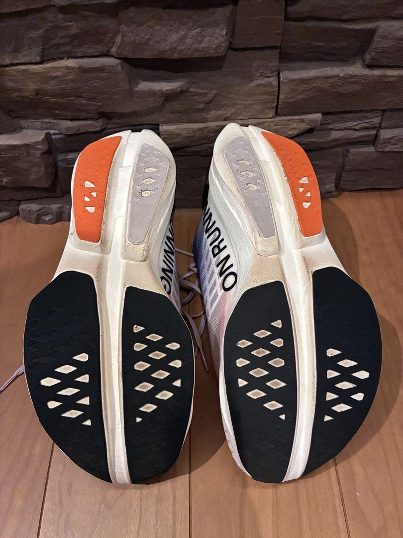 on オン Cloudboom Strike クラウドブーム ストライク Men's Cloudboom Strike | White & Horizon | On United States