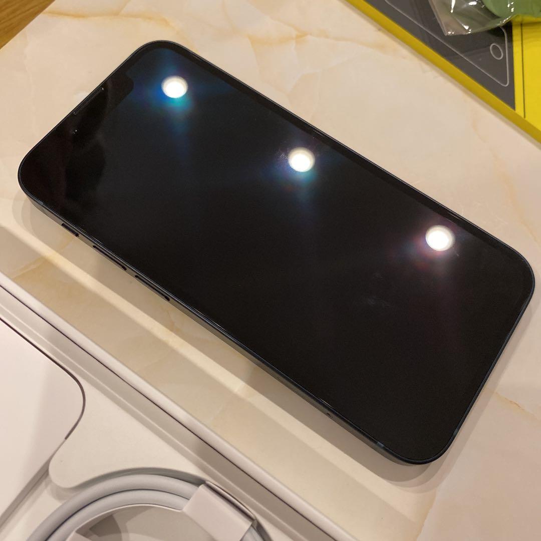 iPhone13mini128GB ブラック ほぼ新品!ケースとフィルムもセット