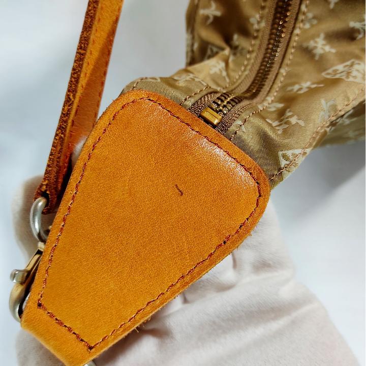 russet ラシット ショルダーバッグ ナイロン ベージュ