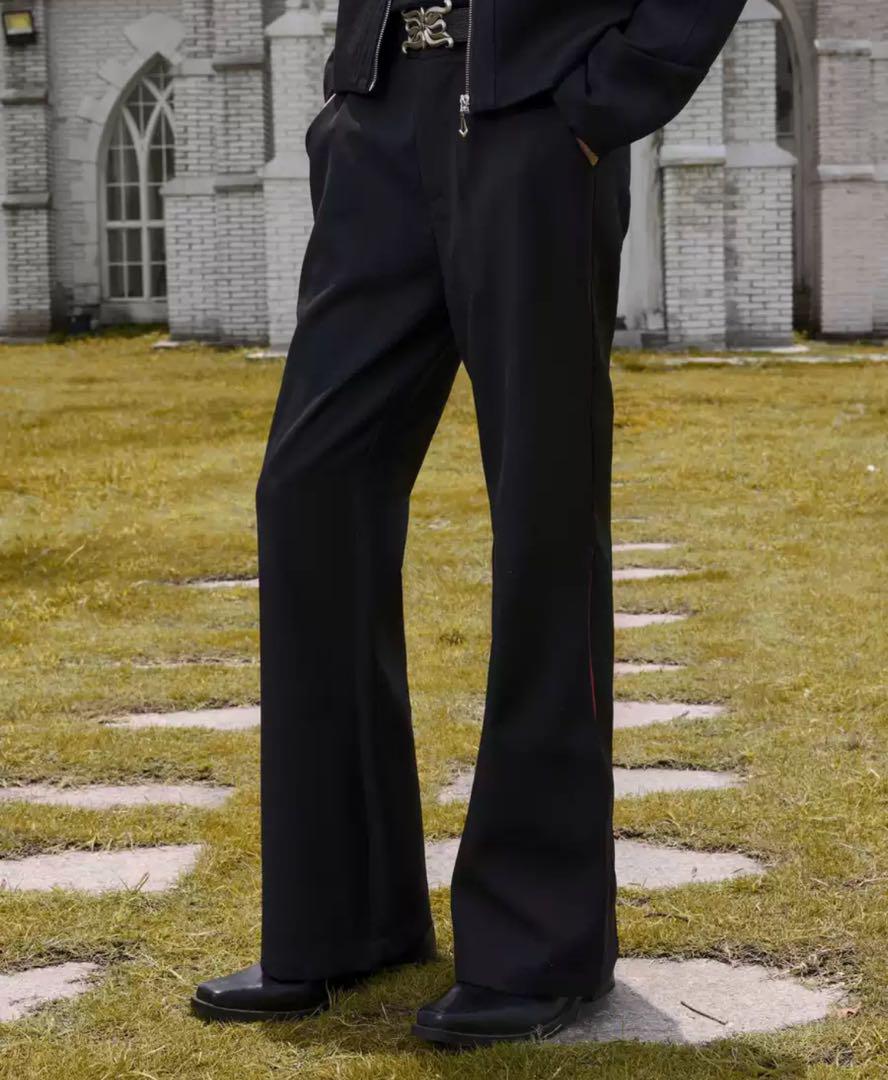 Y/OFFICIAL slit boot cut slacks - メルカリ