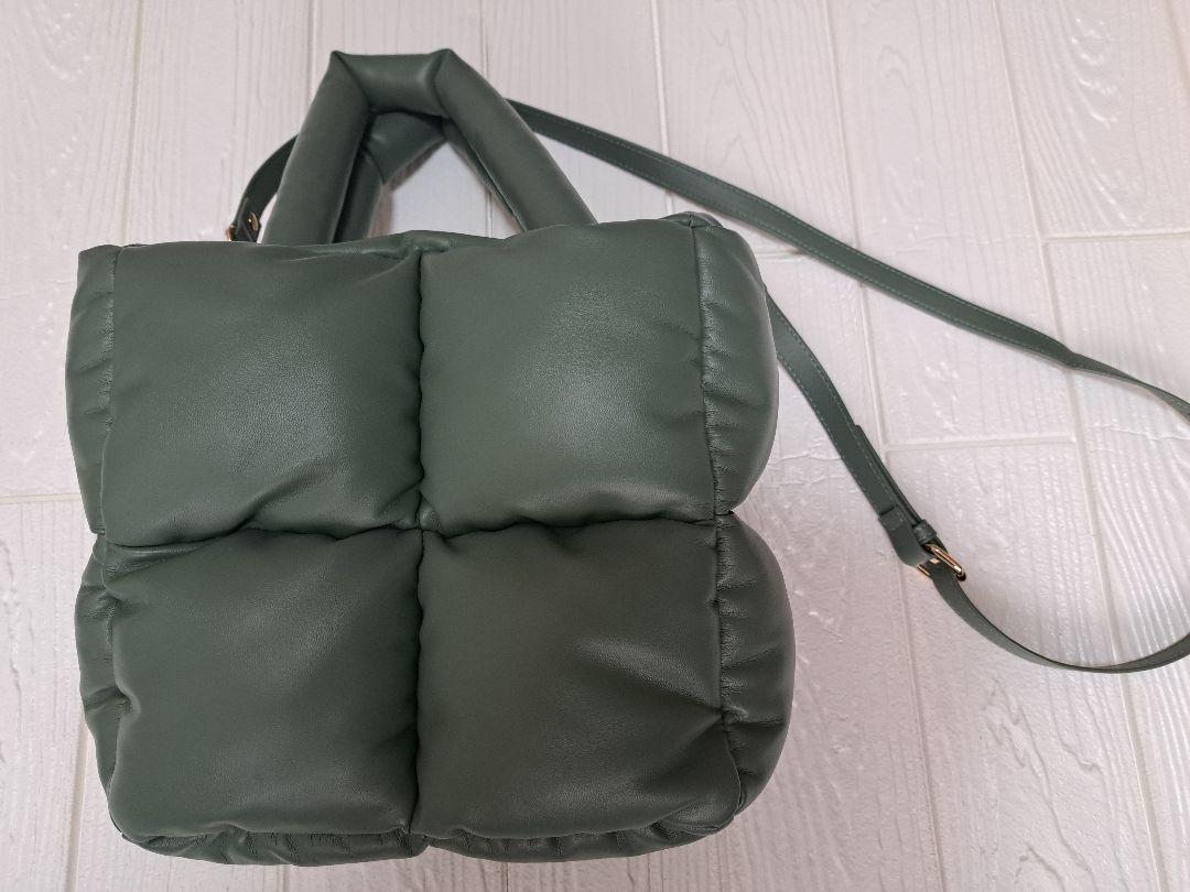 OSMOSIS クッションスタイル ショルダーバッグ グリーン