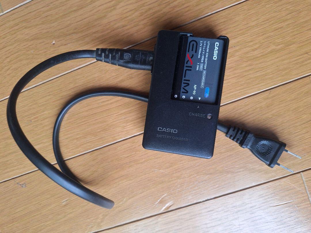 CASIO デジカメ　EX-H10