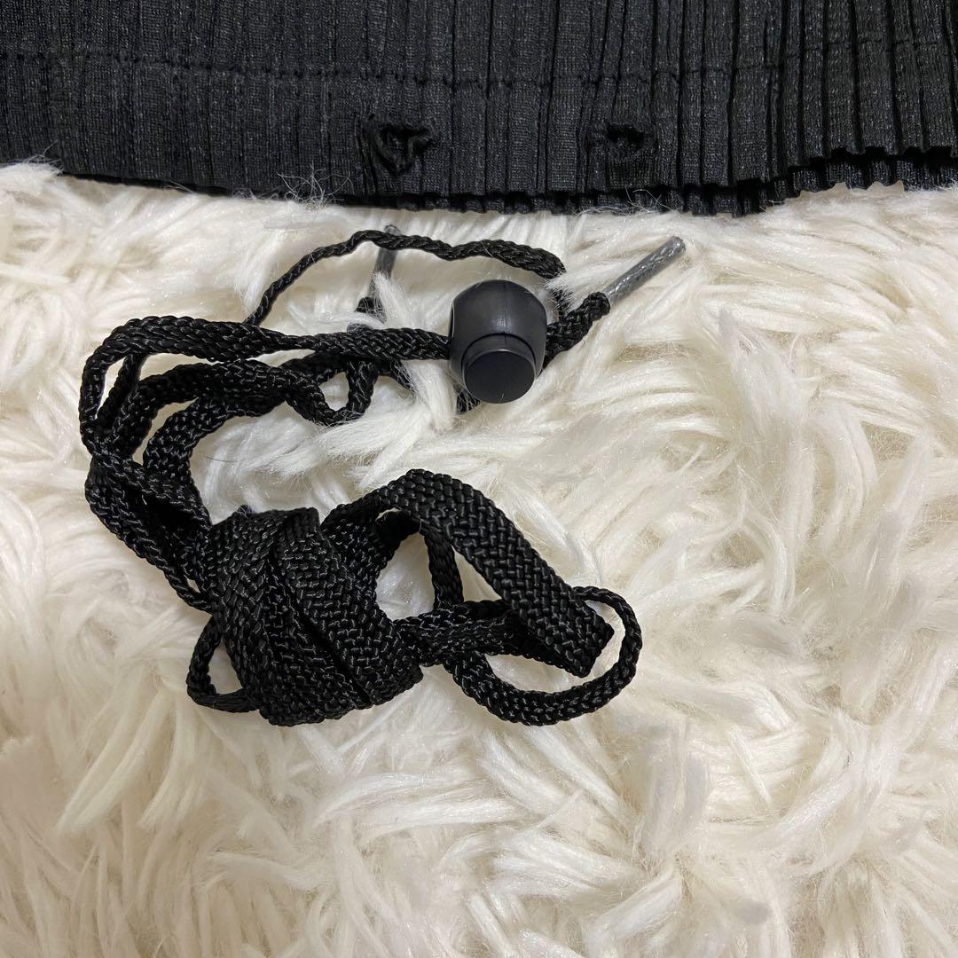 PLEATS PLEASE ノースリーブ ブラック XLサイズ