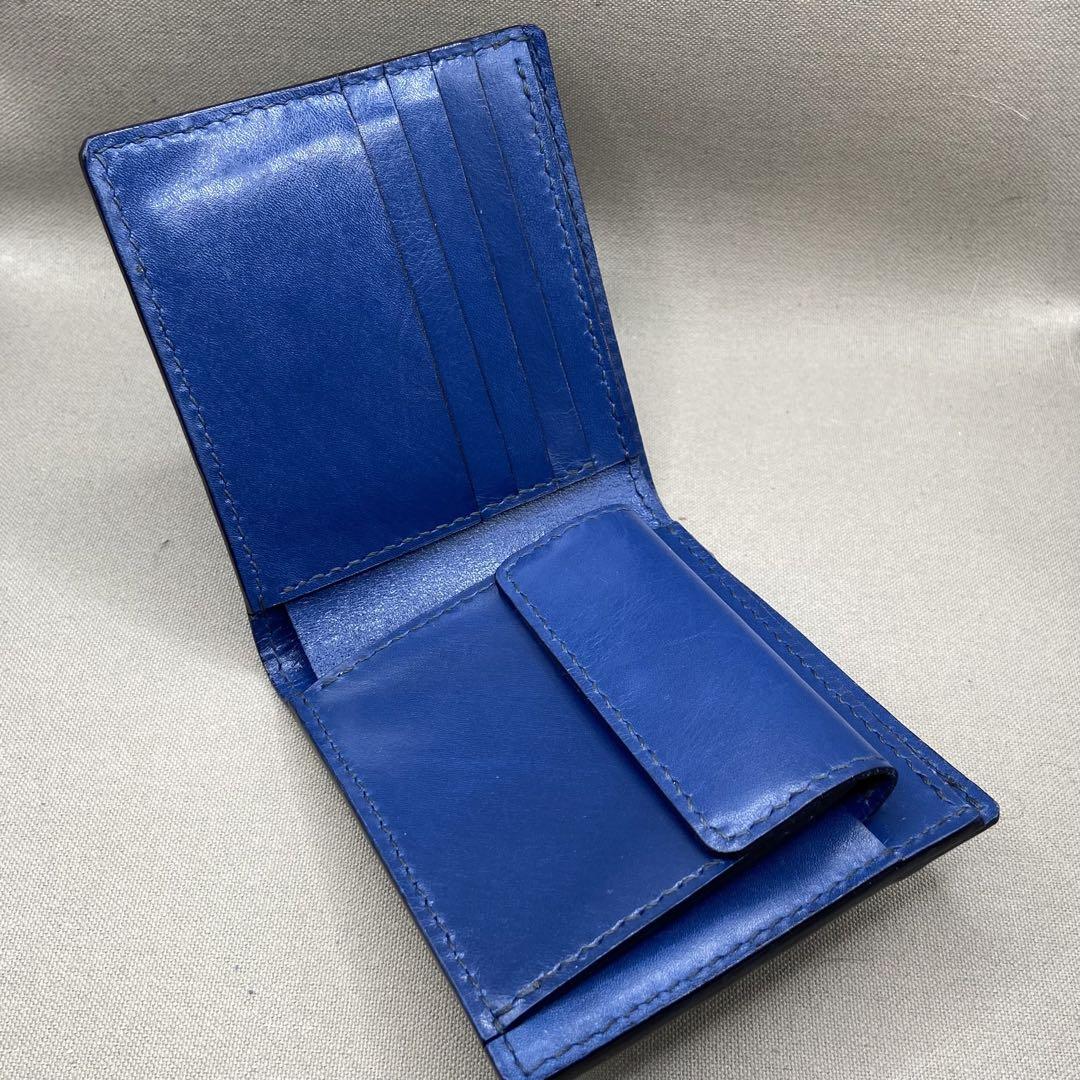 ［オーダー品］ ハンドメイド（手縫い）　牛ヌメ革（サファイヤブルー）二つ折り財布