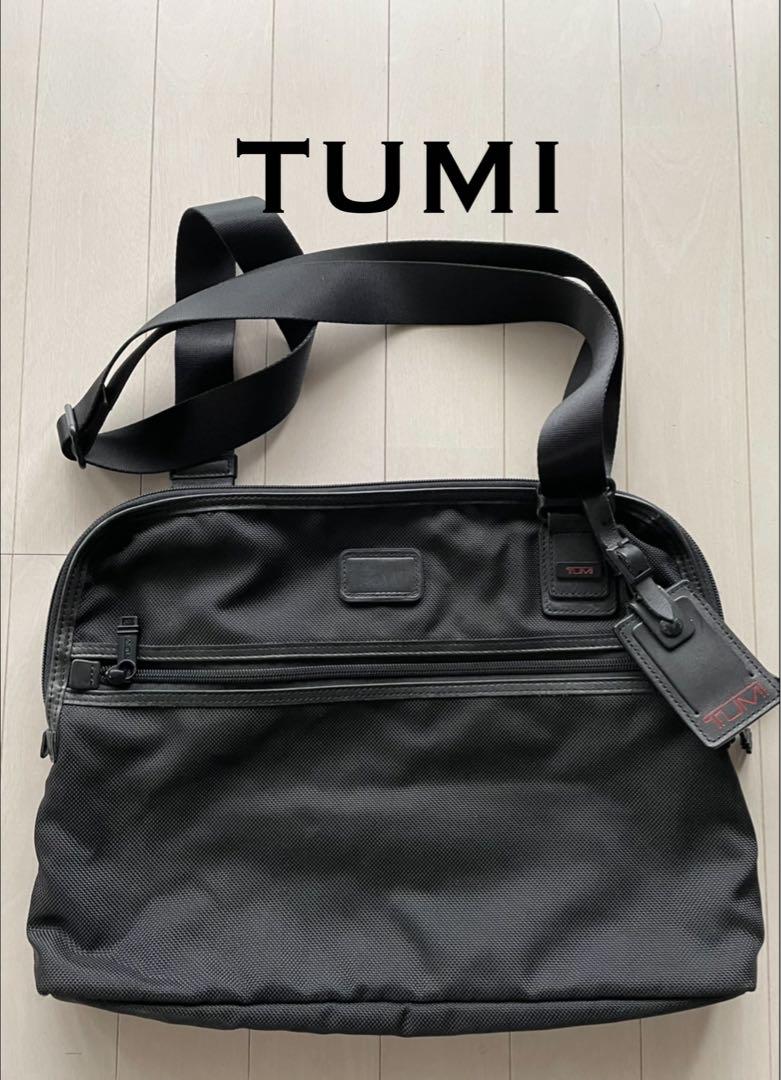 【美品】　TUMI ショルダーバッグ　バリスティックナイロン