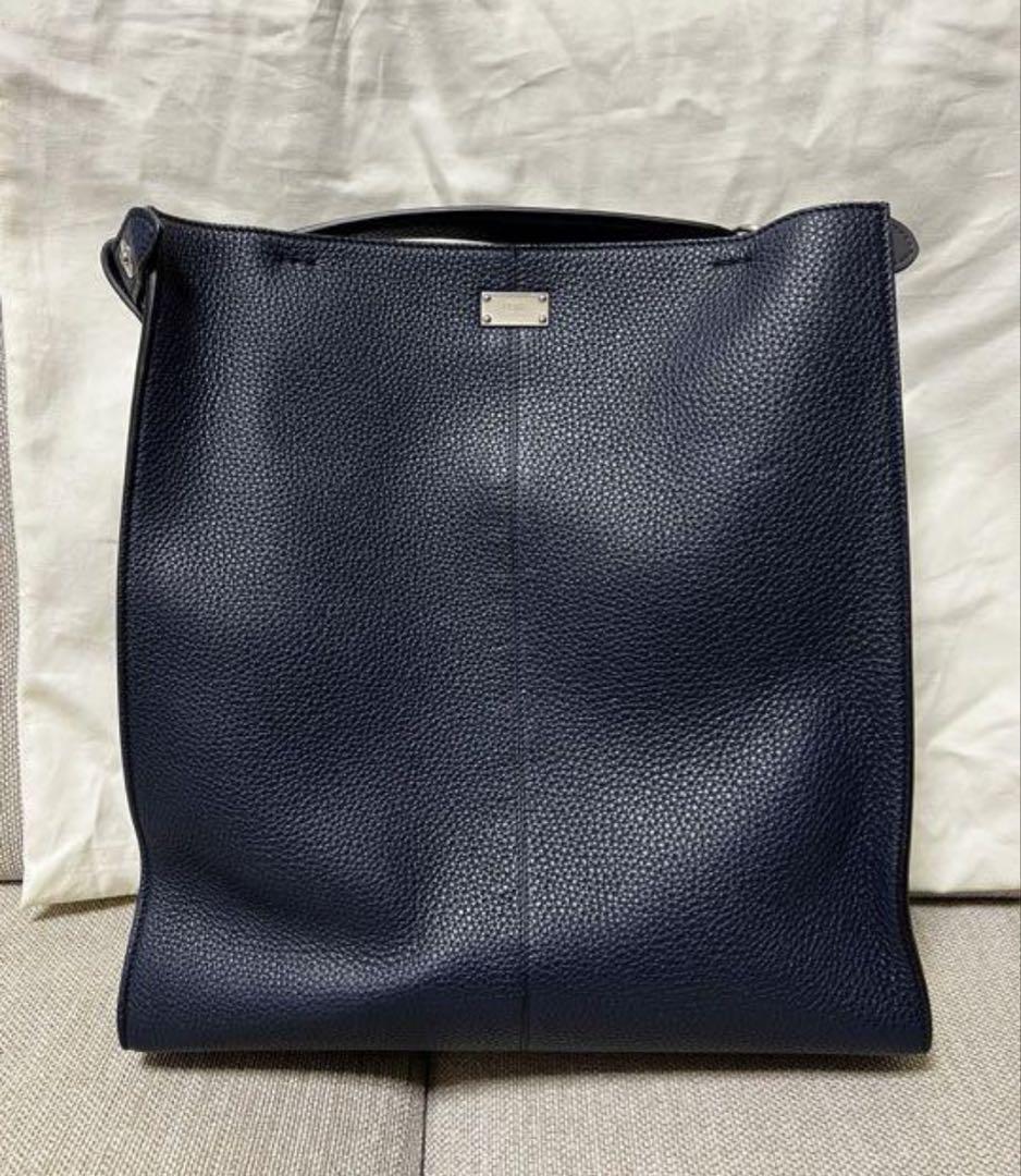 極美品 フェンデイFENDI PEEKABOO X-LITE FIT ピーカブー