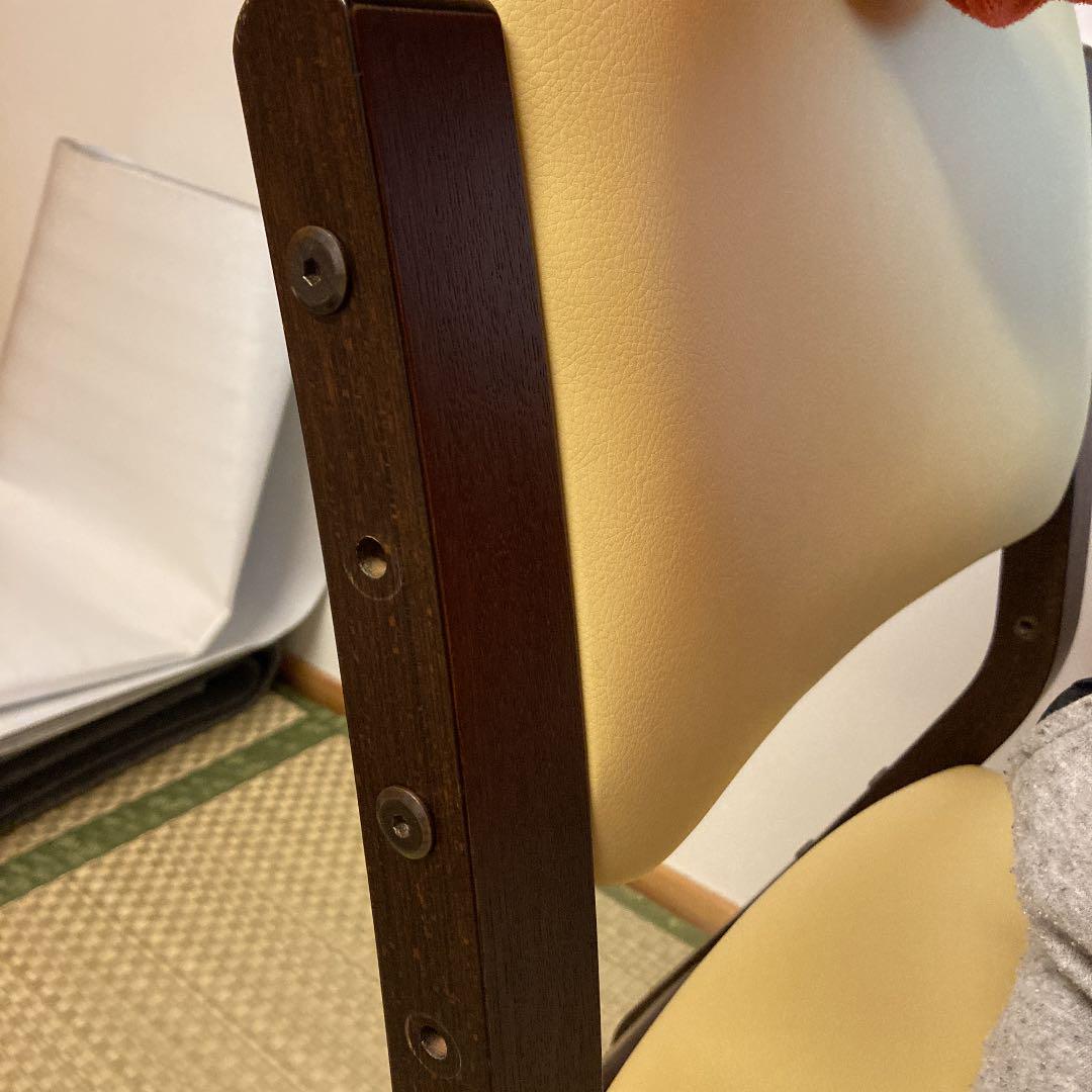 ちょむ様専用 はぐくみチェア 1U59G-m11034102918 Benesse✕カリモク 最安値好評