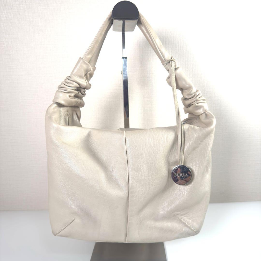 FURLA フルラ レザー ショルダーバッグ ワンショルダー ベージュ