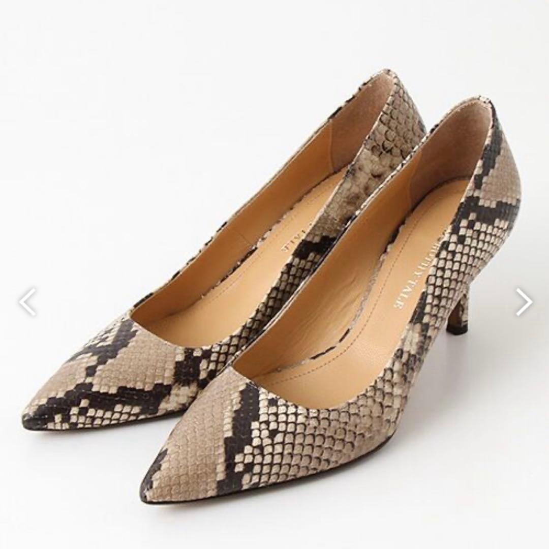 ポインテッドトゥ　パンプス （パイソン DOROTHY TALE）