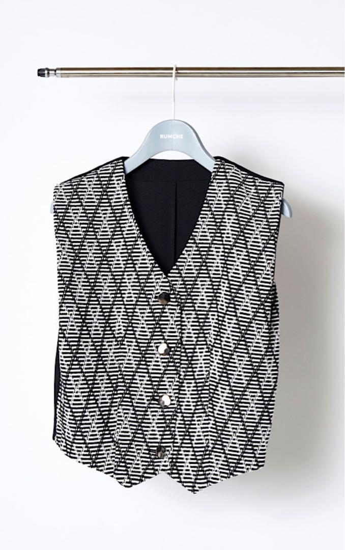 【ラムシェ】【新品】　RUMCHE ニットボンディングショートジャケット ラムシェ】【新品】RUMCHE ニットボンディングショートジャケット