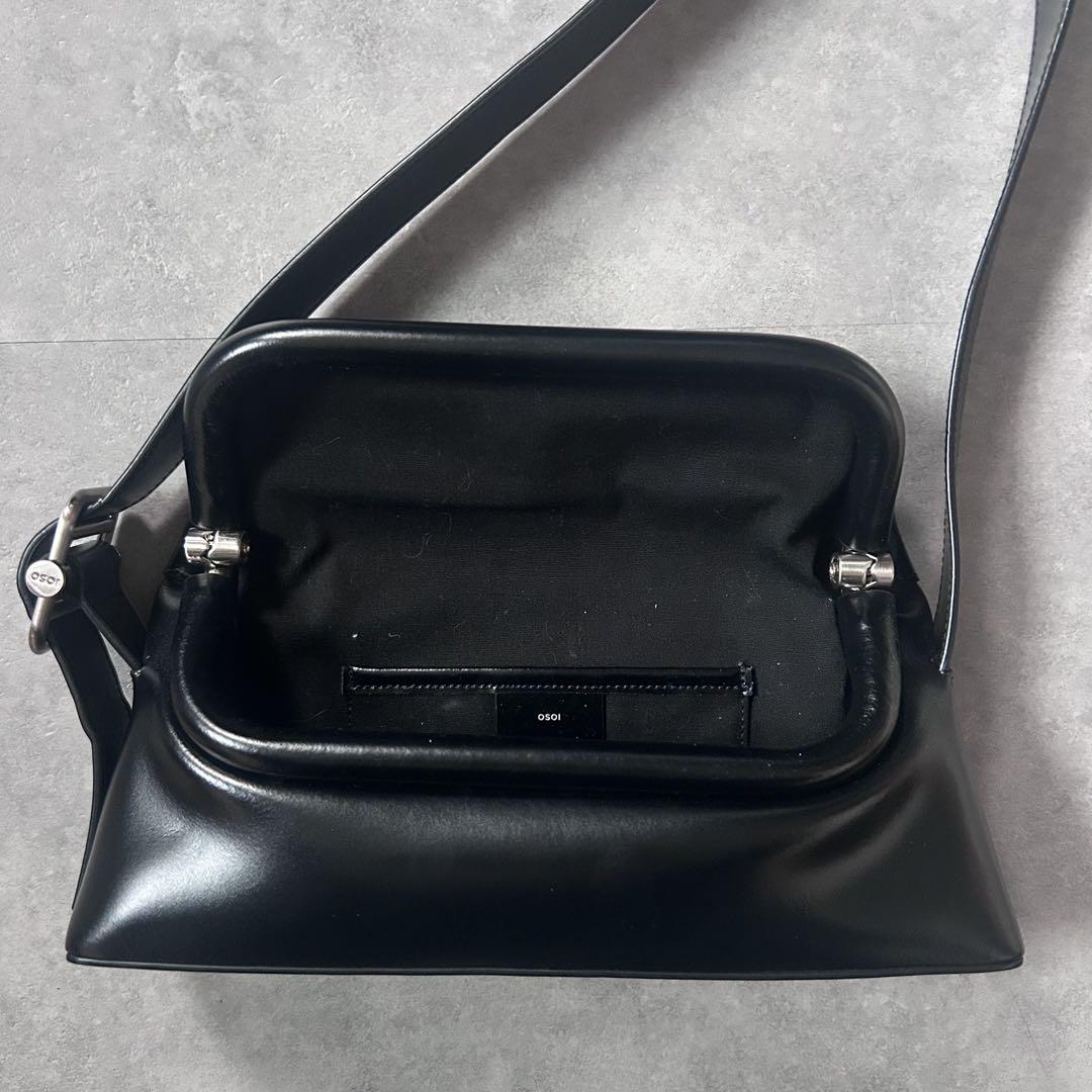 【袋付き美品❗️】osoi folder brot ショルダーバッグ　レザー　黒