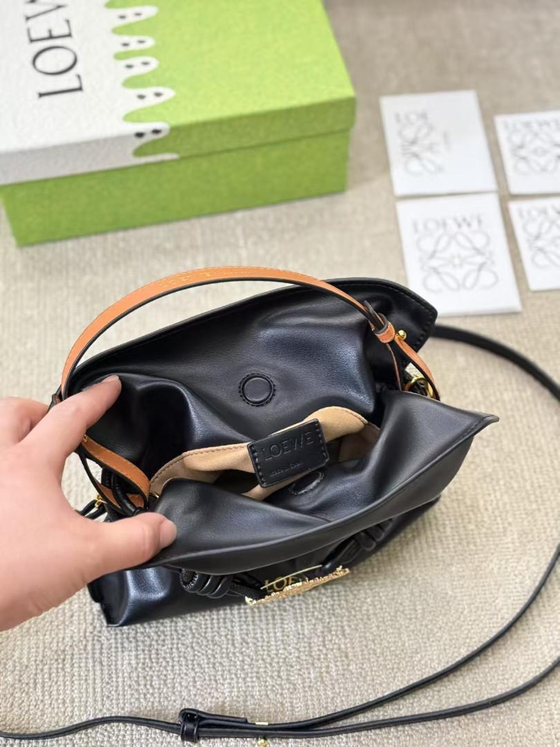 【LOEWE】ミニ フラメンコ クラッチバッグ